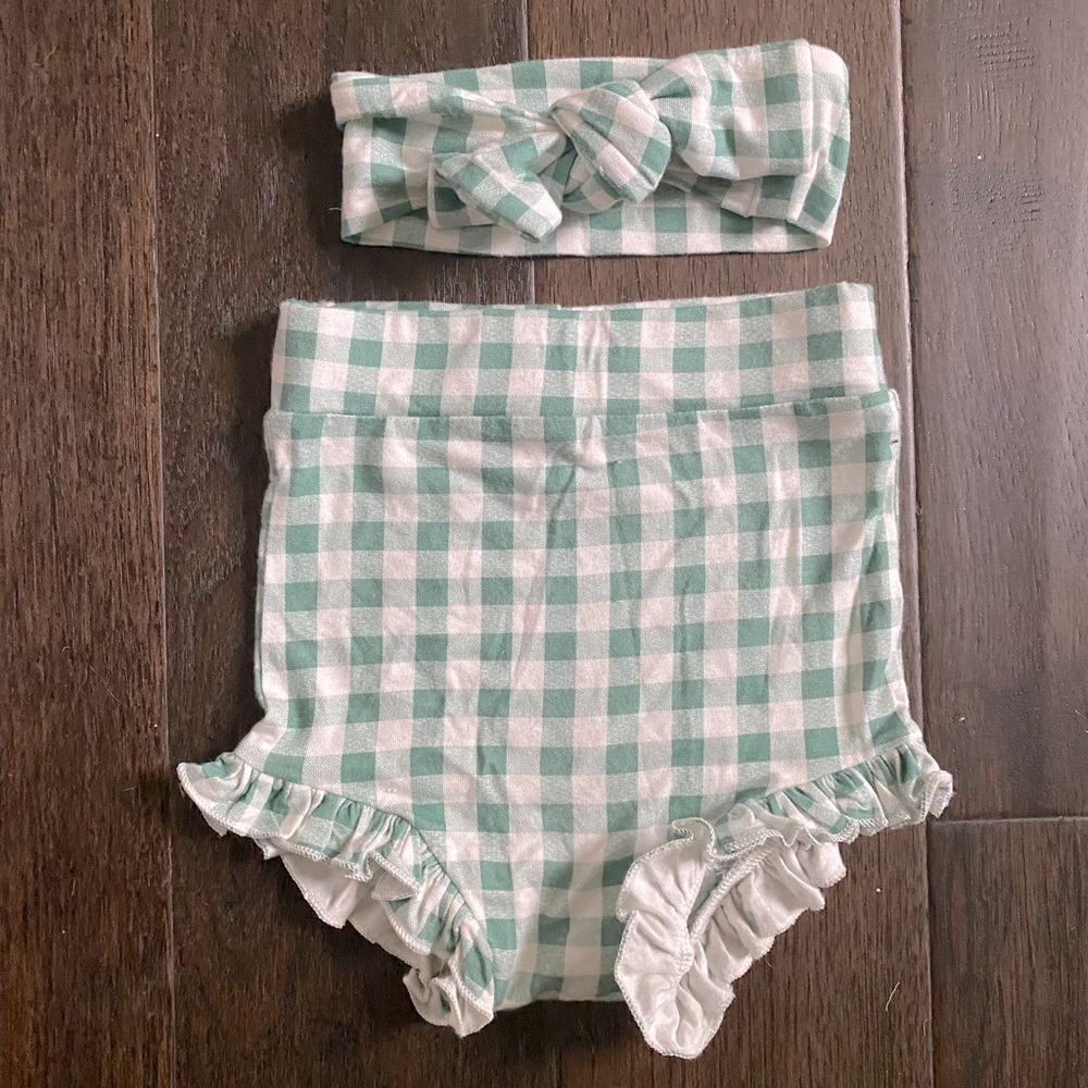 Spearmint Love shorts and headband EUC 6-12